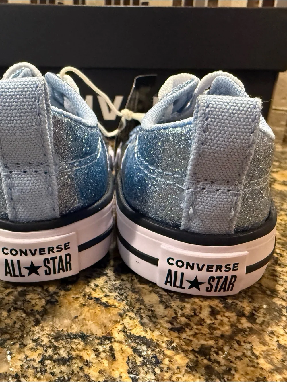 Converse CTAS Madison Ox Infant Size 4 Blue Glitter Sparkle Sneakers A13159C NEW